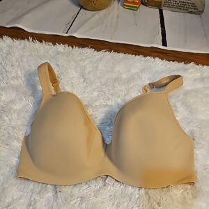 Cacique Beige Wireless Bra 40DD Full Coverage Everyday Comfort
